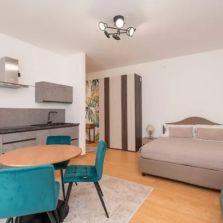 16 Apartment Bergamo